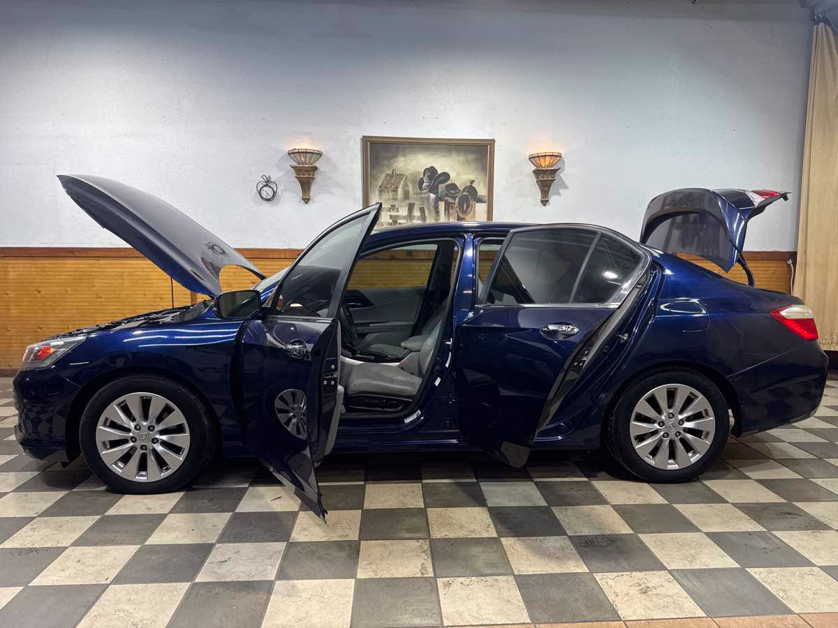 Used 2015 Honda Accord EX-L image 13