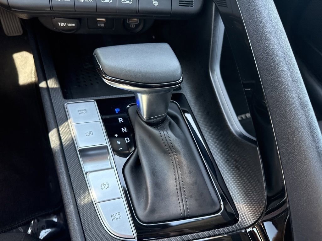 Used 2023 Hyundai Elantra SEL w/ Convenience Package image 15