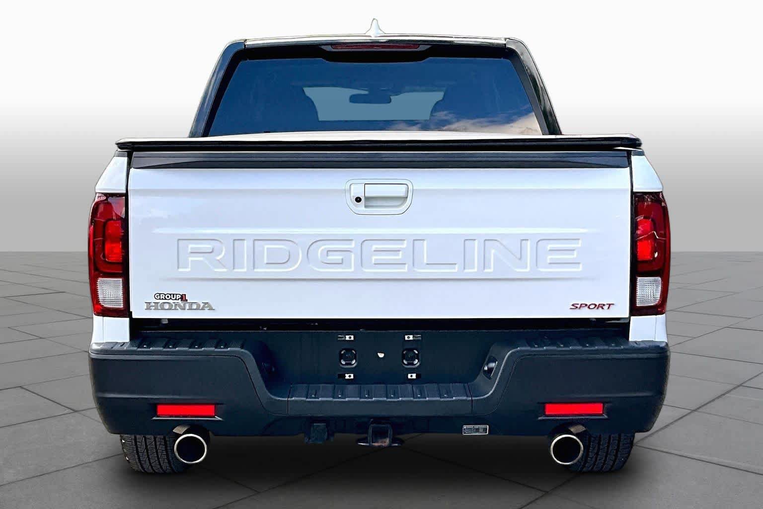 Used 2024 Honda Ridgeline Sport image 5