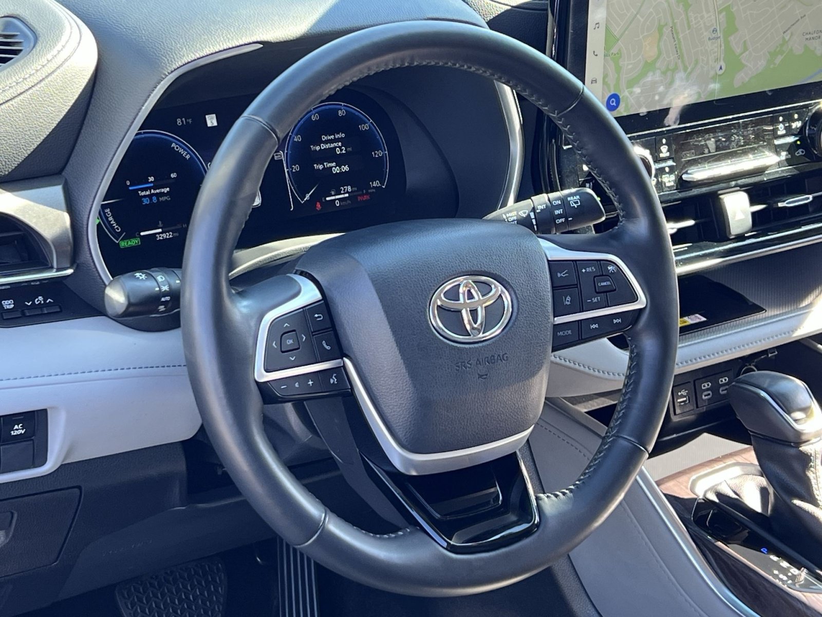 Used 2023 Toyota Highlander Limited AWD/4WD image 21