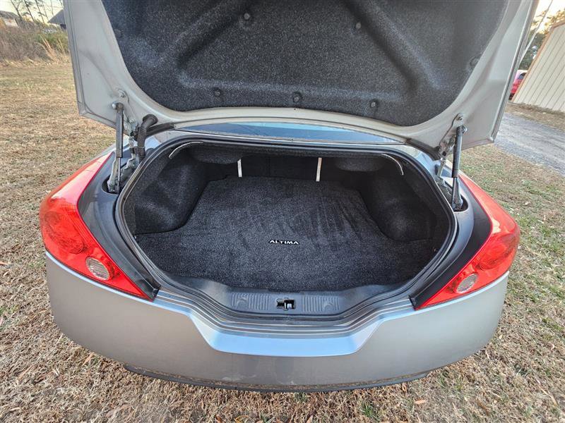 Used 2008 Nissan Altima 3.5 SE w/ Premium Pkg image 19