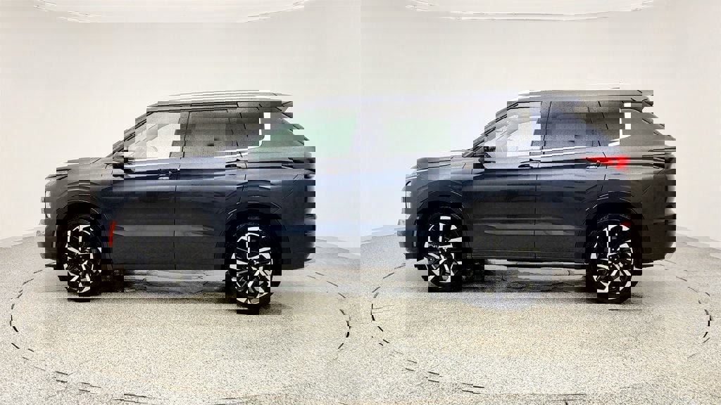 Used 2024 Mitsubishi Outlander SEL image 8