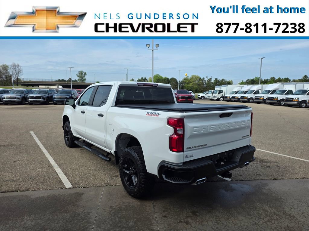 Used 2021 Chevrolet Silverado 1500 Custom Trail Boss AWD/4WD image 5
