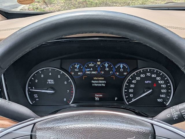 Used 2017 Cadillac XT5 Platinum AWD/4WD image 30