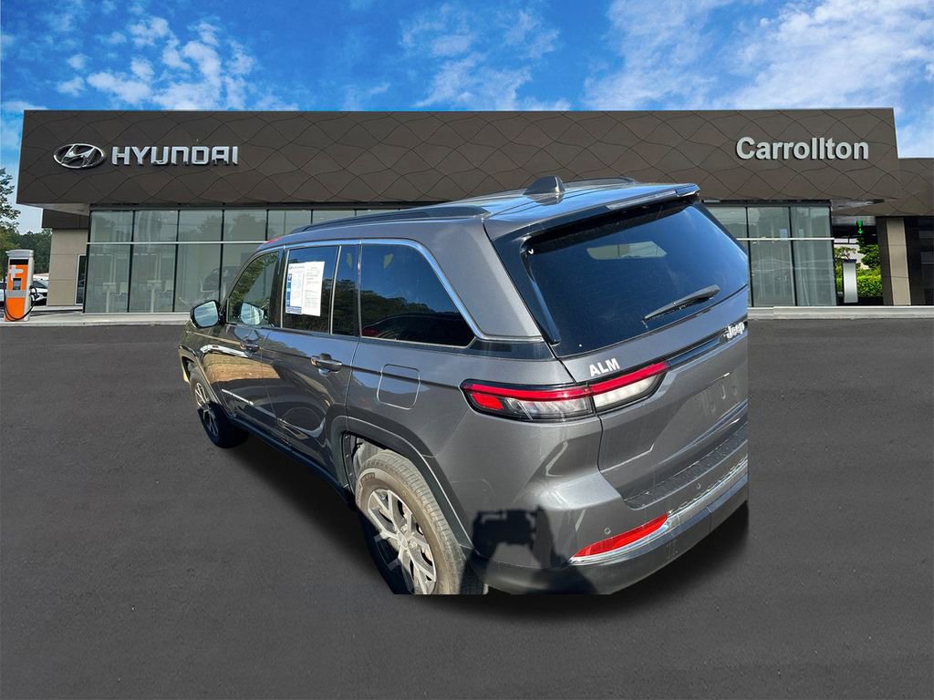 Used 2024 Jeep Grand Cherokee Limited image 8