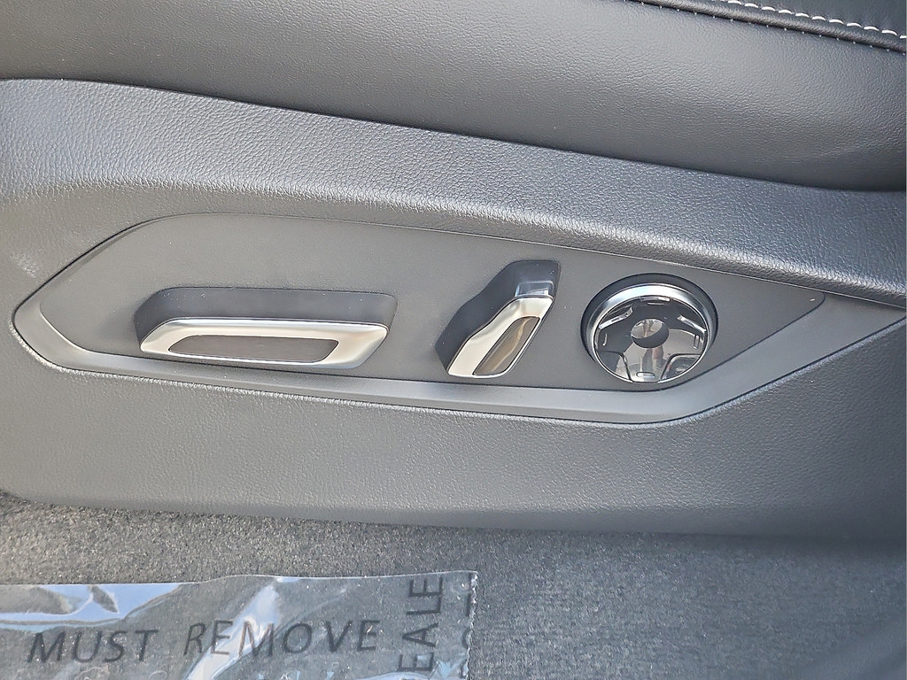 Used 2026 Acura MDX w/ Technology Package FWD image 21