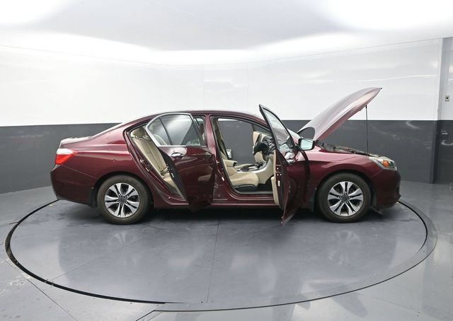 Used 2013 Honda Accord LX image 46