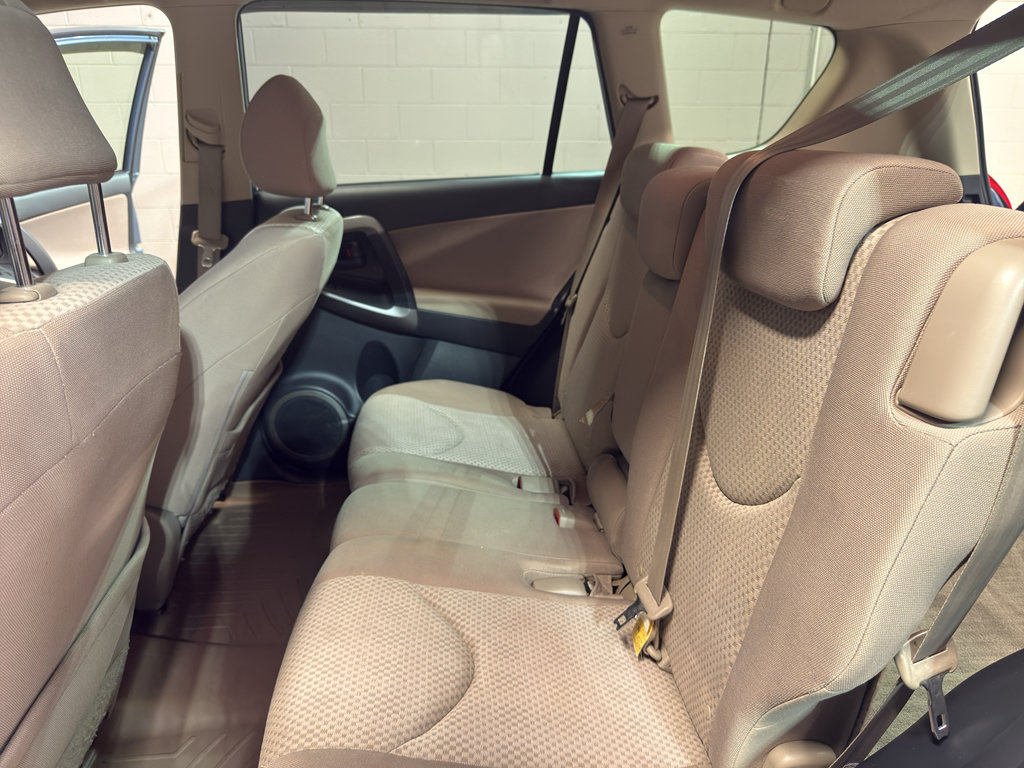 Used 2008 Toyota RAV4 4WD image 28