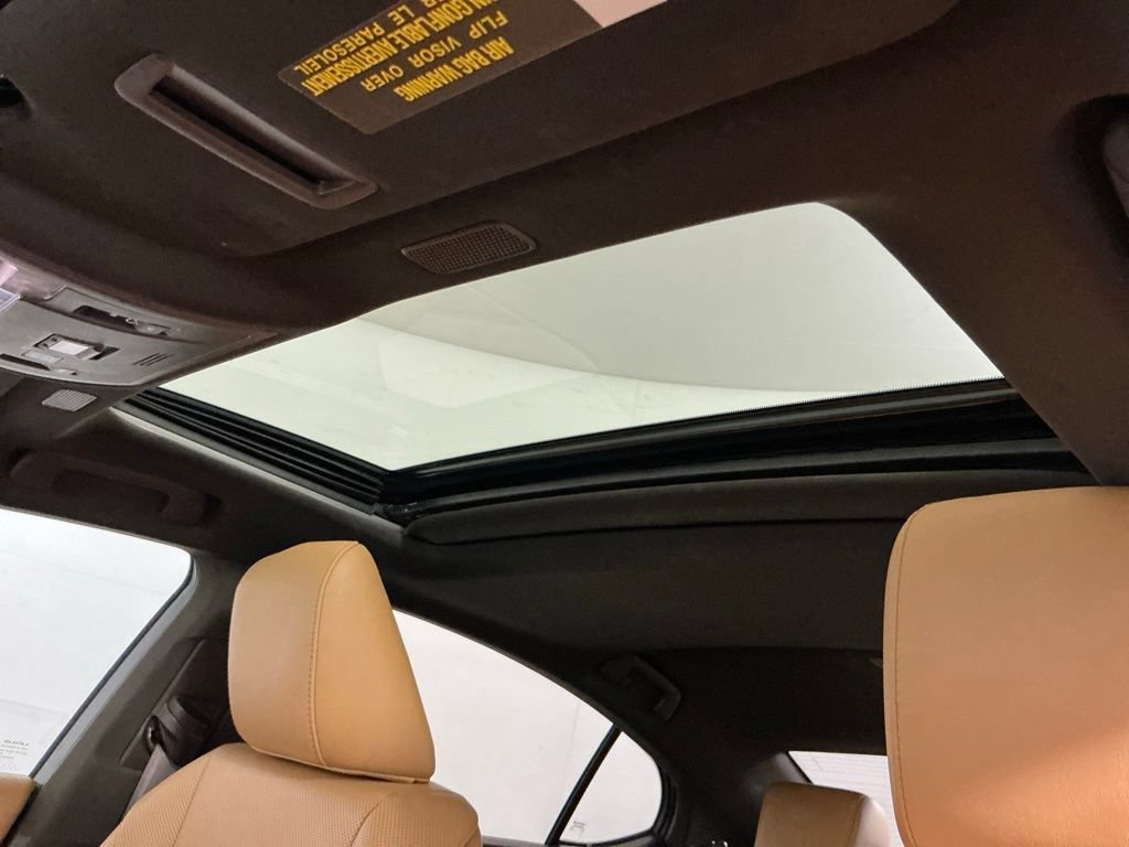 Used 2020 Lexus ES 300h w/ Premium Package FWD image 23