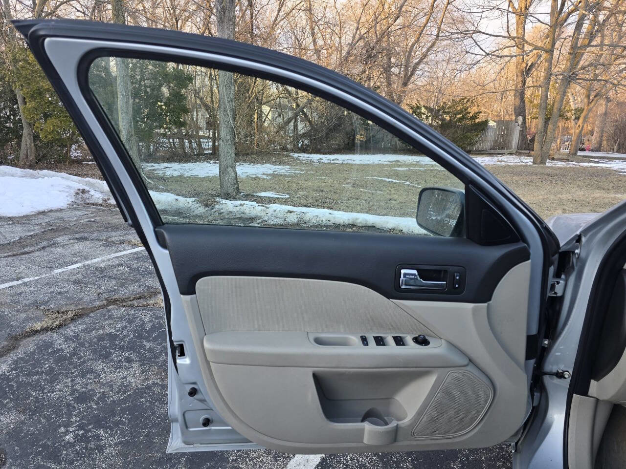 Used 2006 Mercury Milan Premier image 9