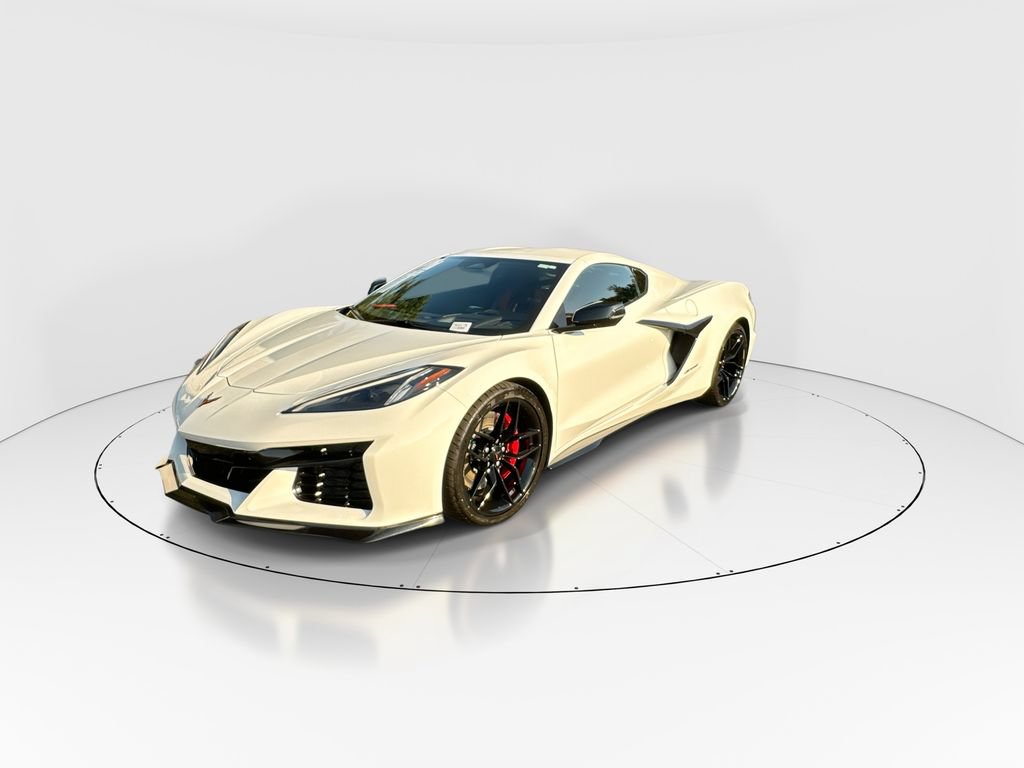 Used 2026 Chevrolet Corvette Z06 w/ Stealth Interior Trim Package RWD image 4