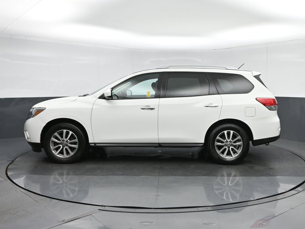 Used 2015 Nissan Pathfinder S image 4