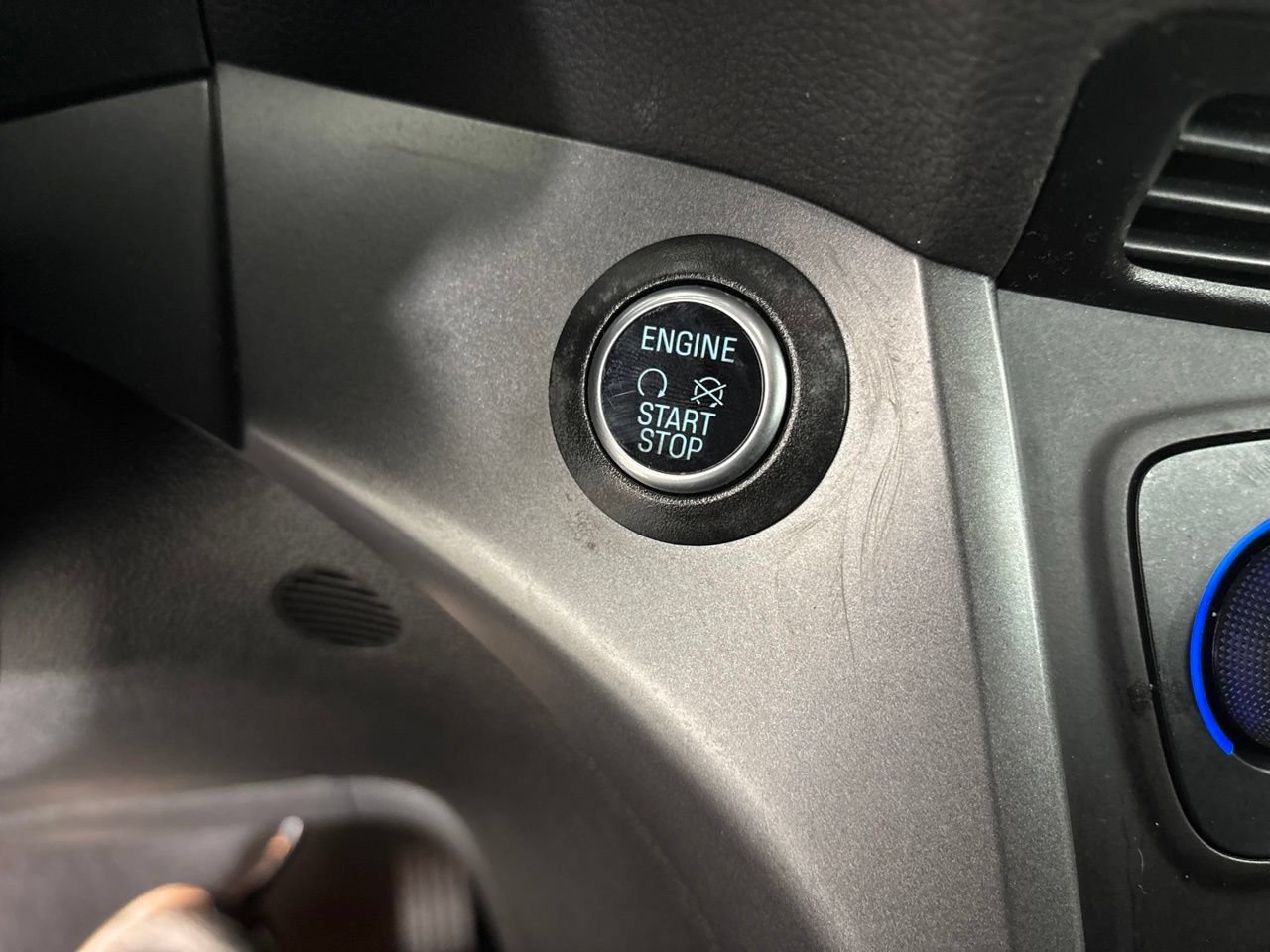 Used 2019 Ford Escape SE AWD/4WD image 20