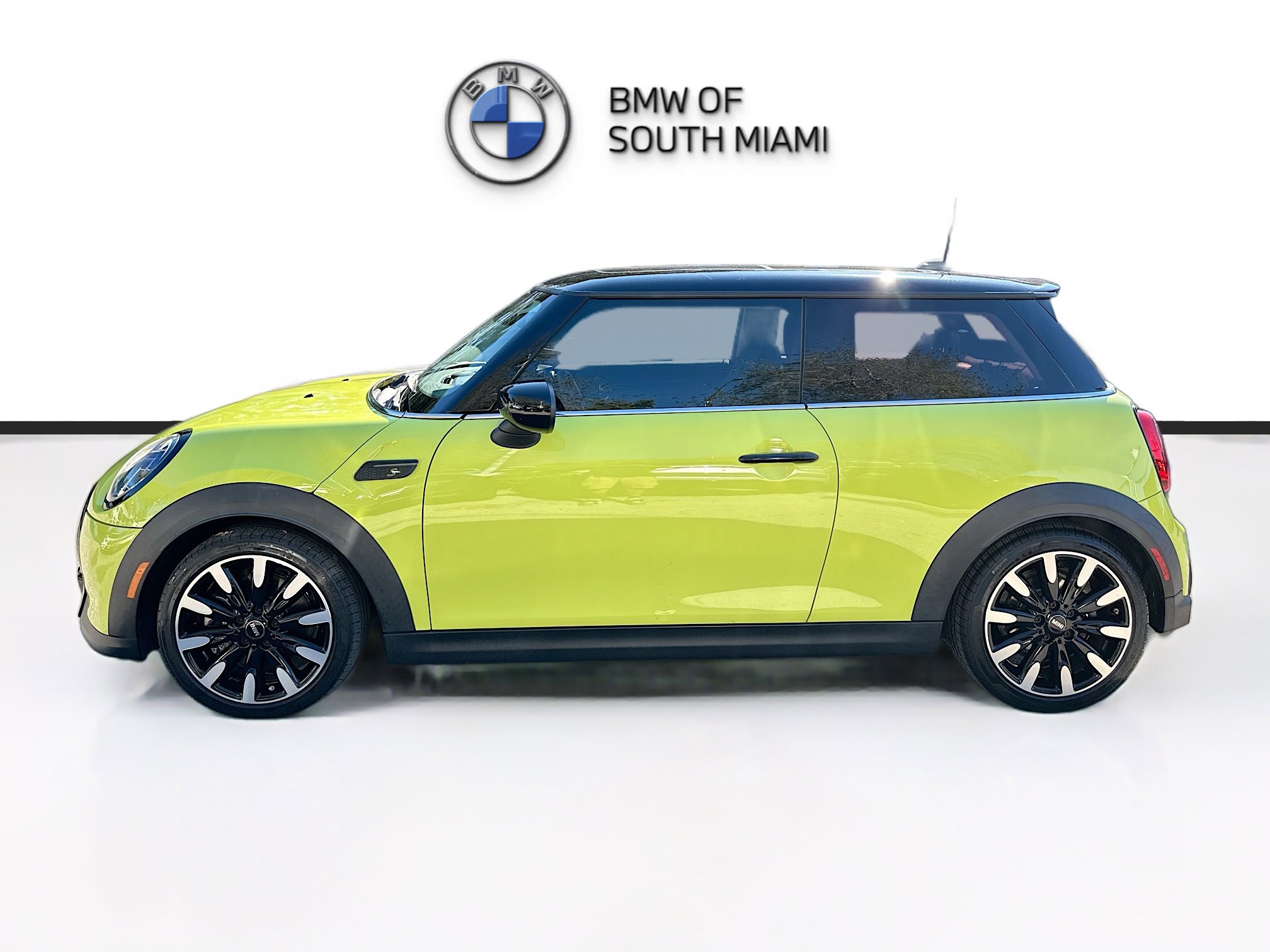 Certified 2023 MINI Cooper S image 4