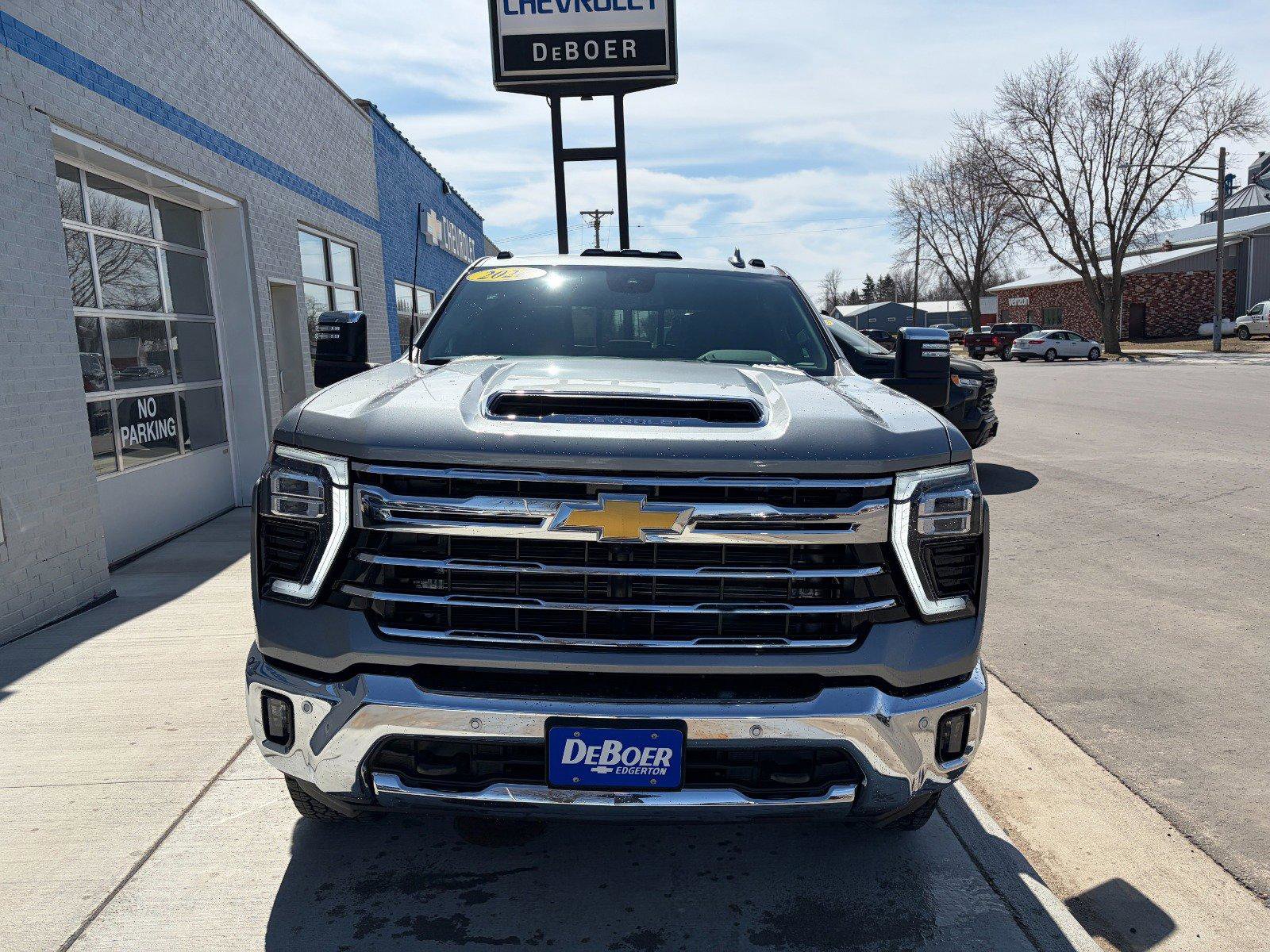 New 2026 Chevrolet Silverado 3500 LTZ image 7