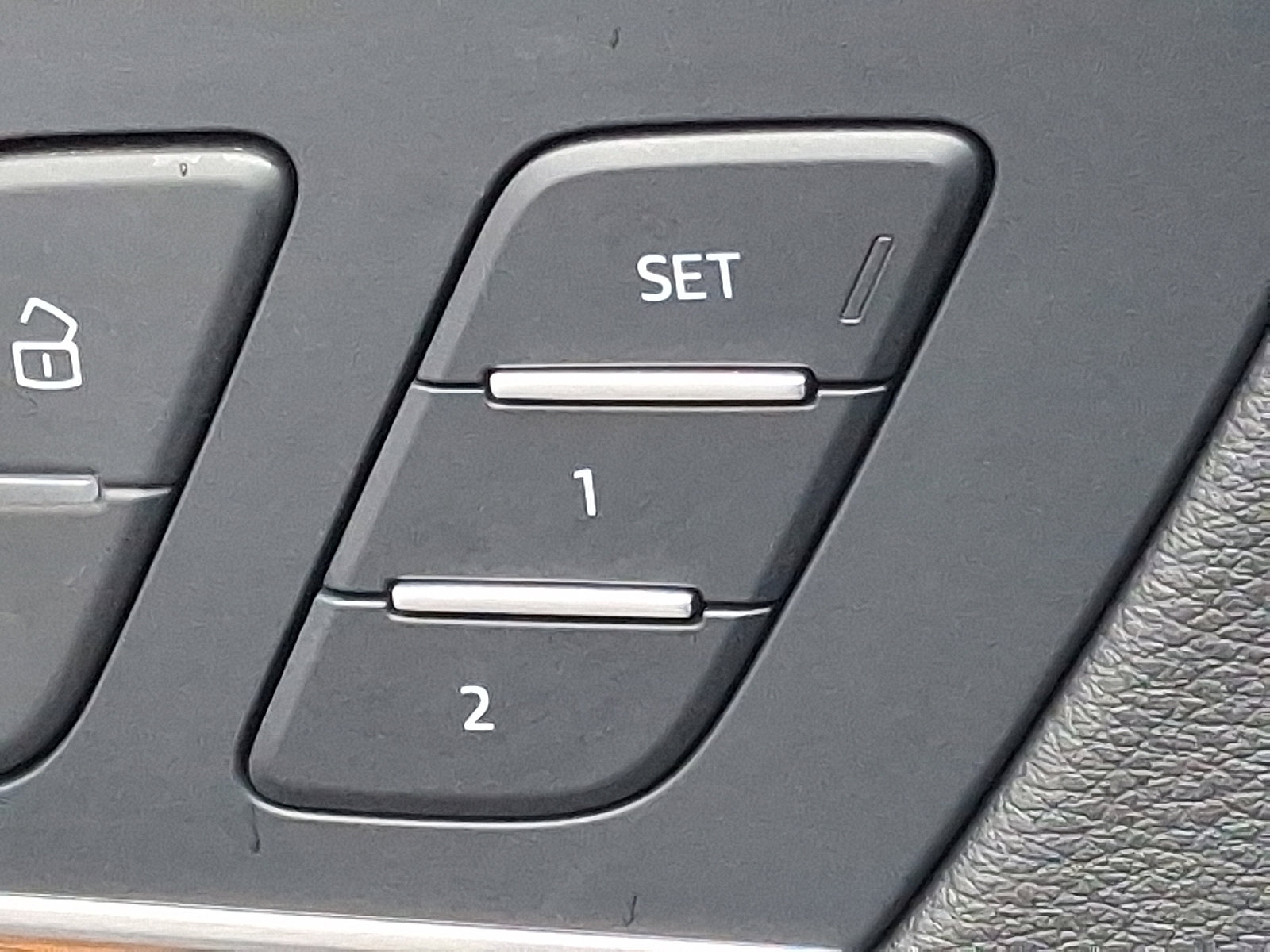 Used 2022 Audi Q5 2.0T Premium w/ Convenience Package image 26