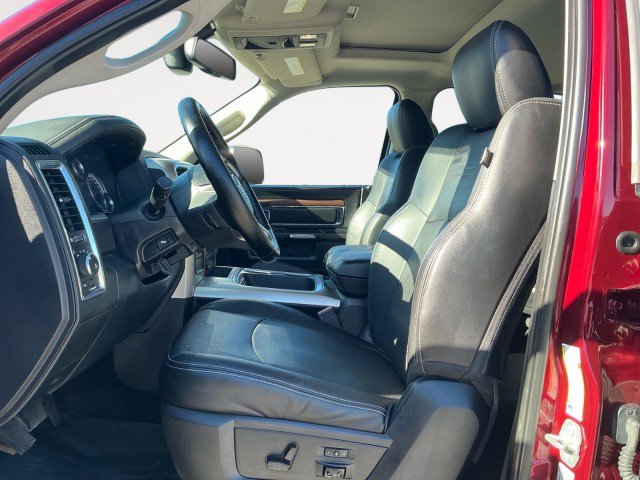 Used 2016 RAM 2500 Laramie AWD/4WD image 2