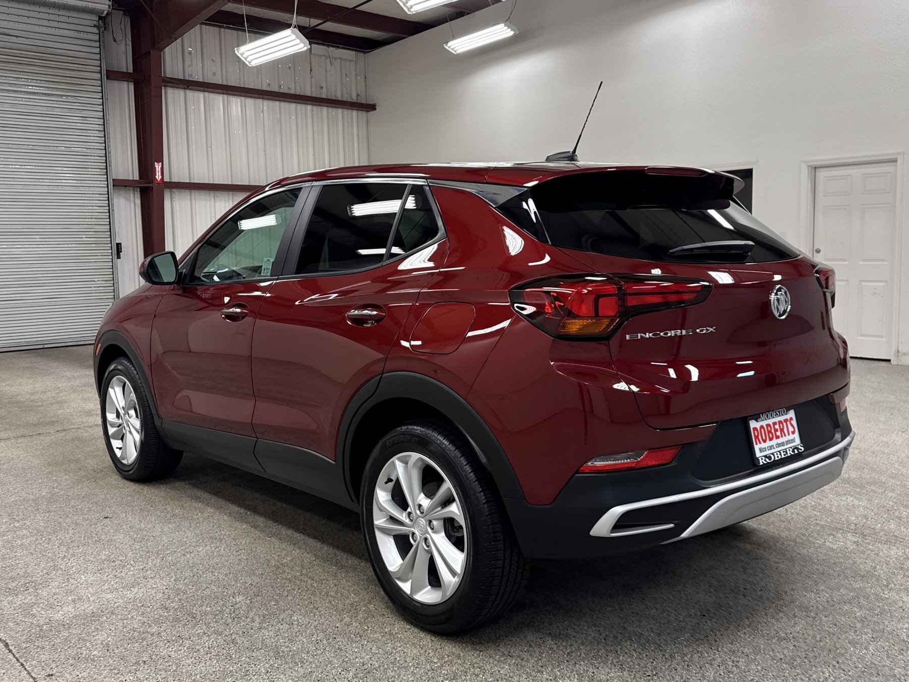 Used 2023 Buick Encore GX Preferred w/ Cold Weather Comfort Package image 21