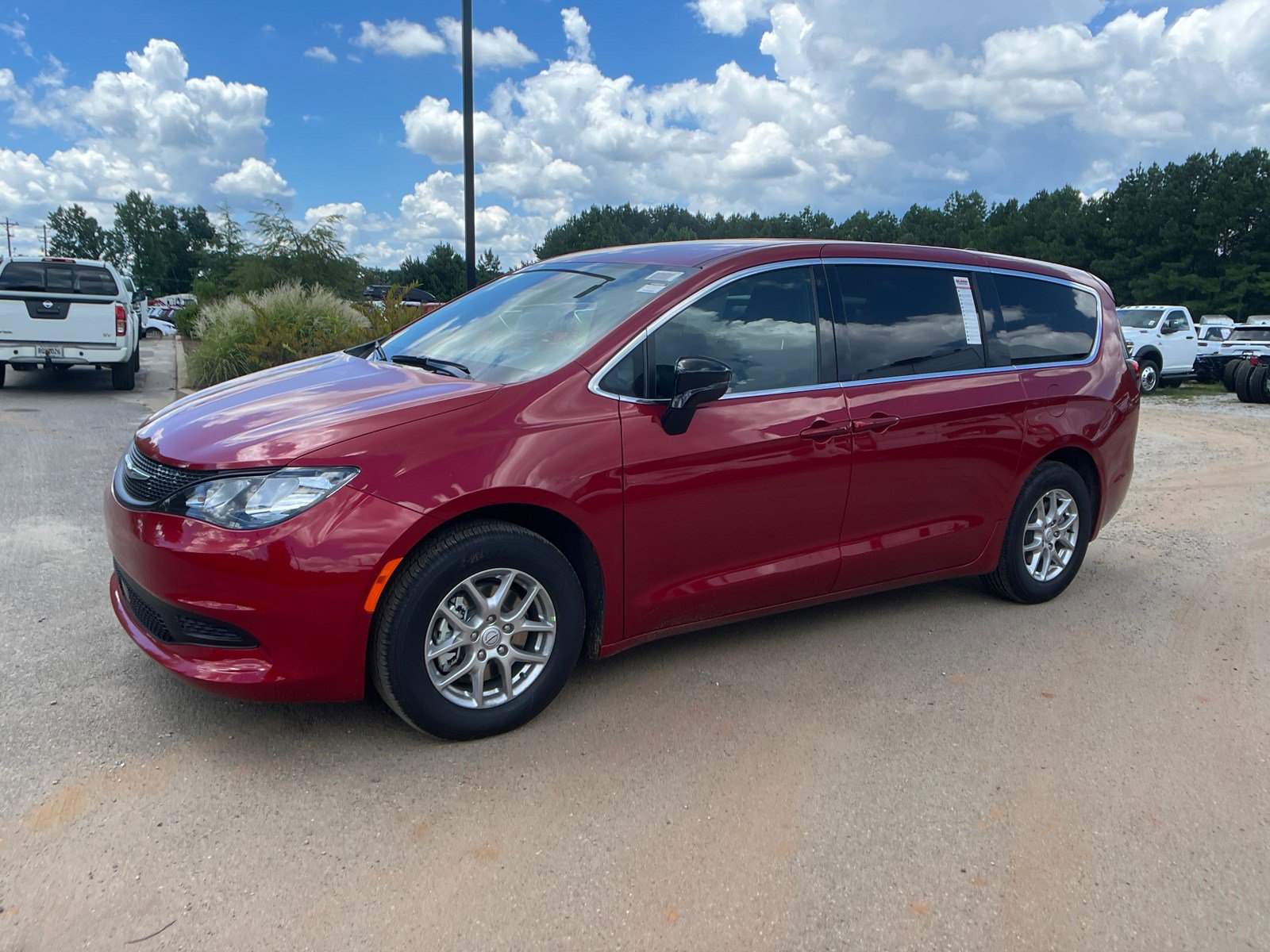 New 2025 Chrysler Voyager LX