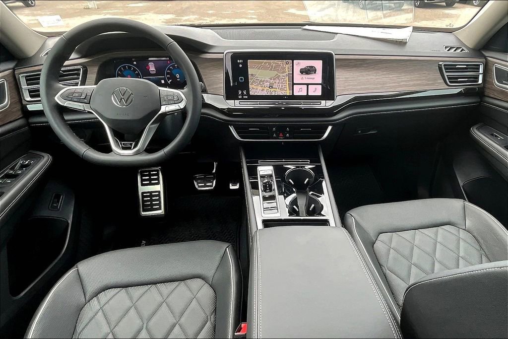 New 2026 Volkswagen Atlas SEL Premium R-Line image 3