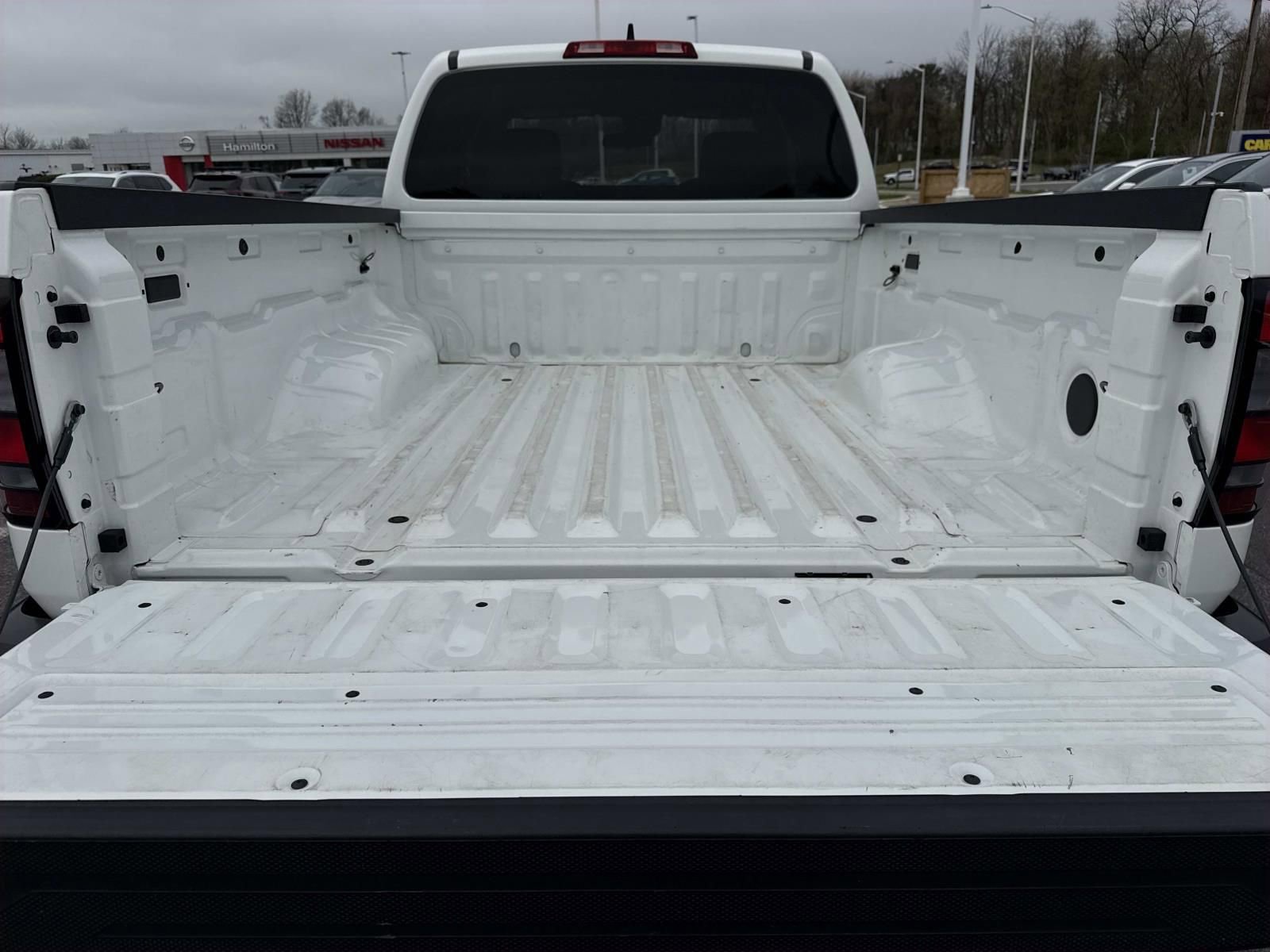 Used 2022 Nissan Frontier S RWD image 26