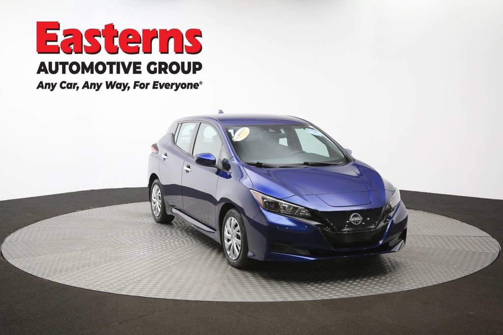 Used 2023 Nissan Leaf S image 48