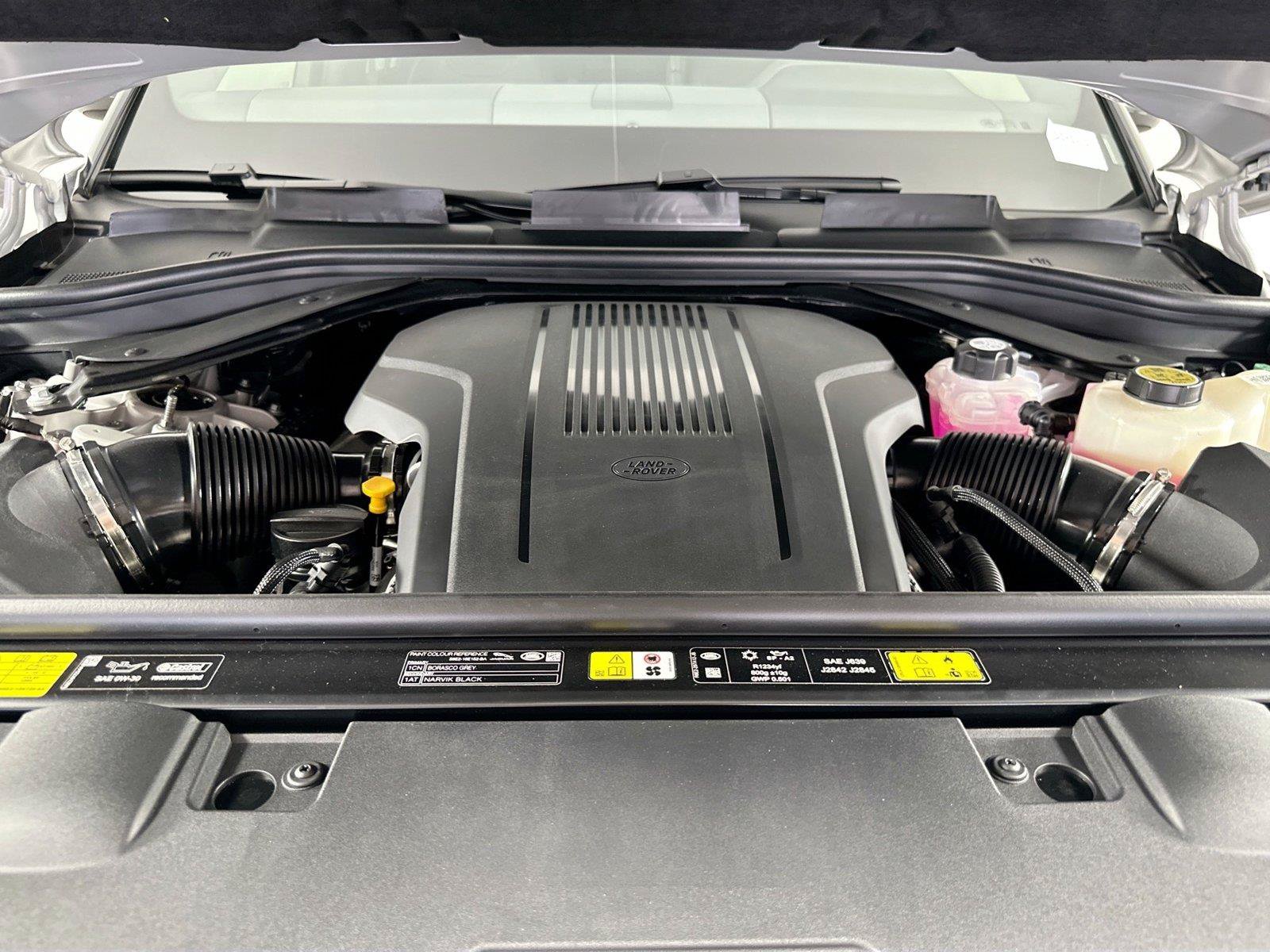 Certified 2025 Land Rover Range Rover Sport Dynamic SE AWD/4WD image 30