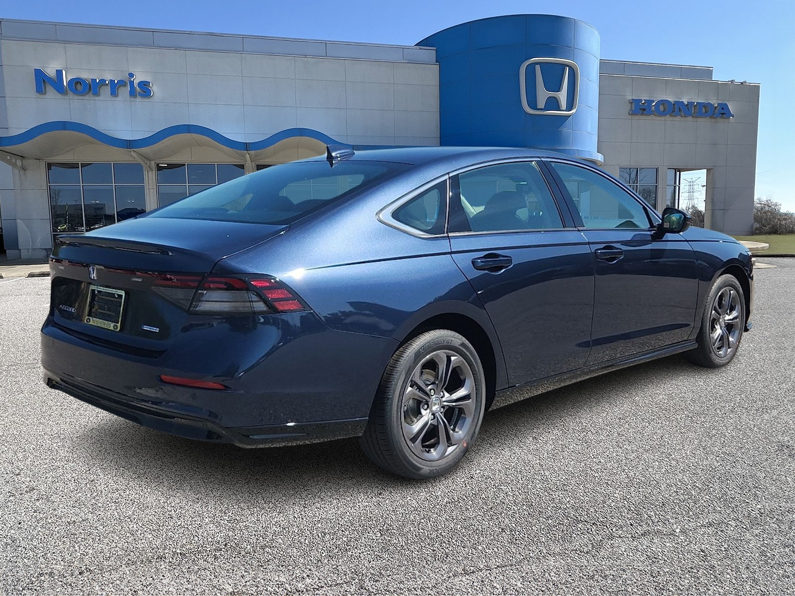 New 2026 Honda Accord EX-L image 4