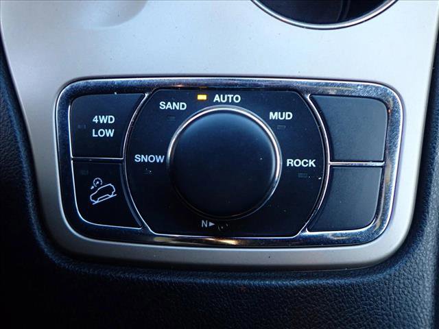 Used 2014 Jeep Grand Cherokee Limited w/ Trailer Tow Group IV image 23