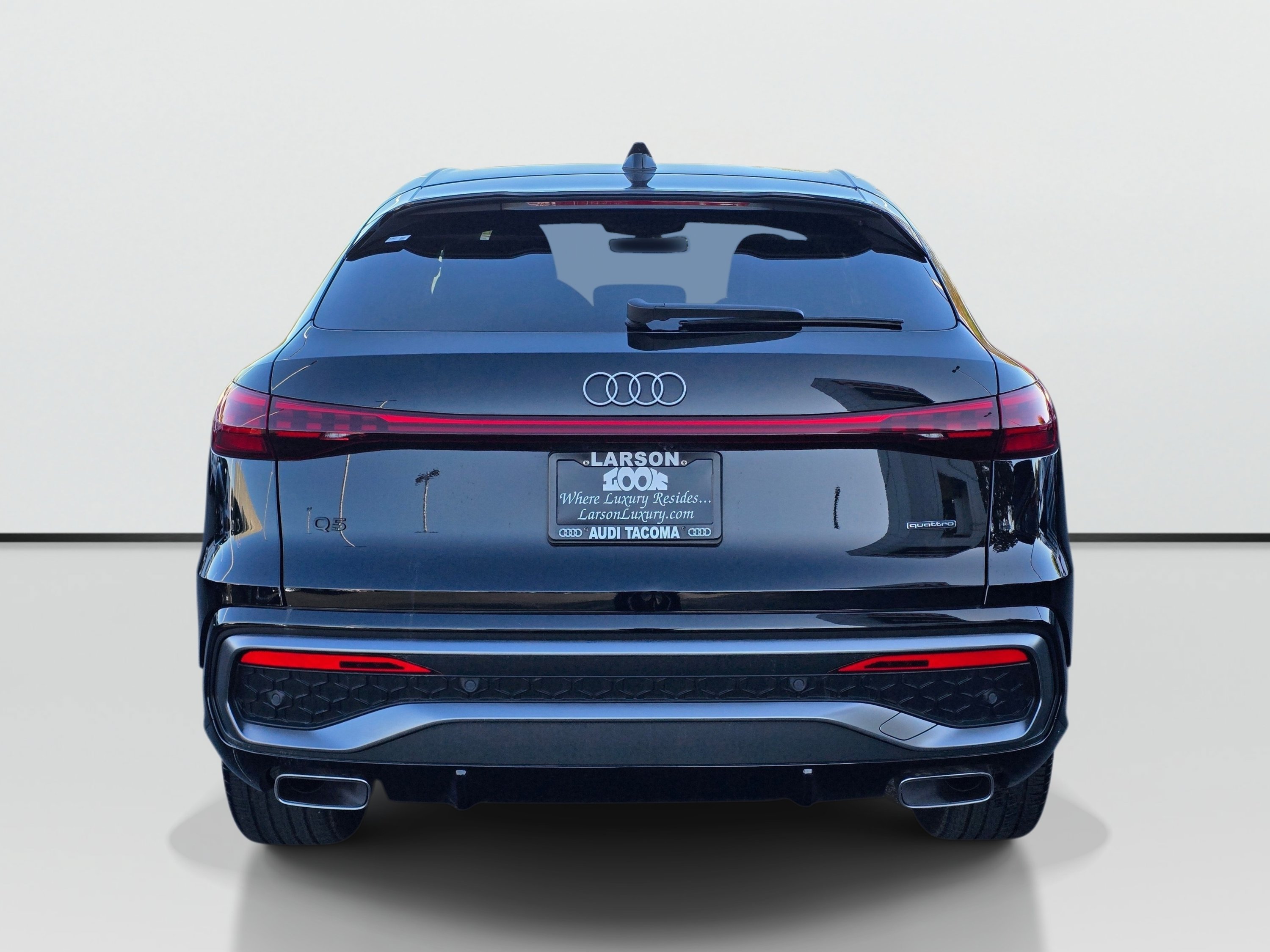 Certified 2025 Audi Q5 Premium Plus w/ Premium Plus AWD/4WD image 5