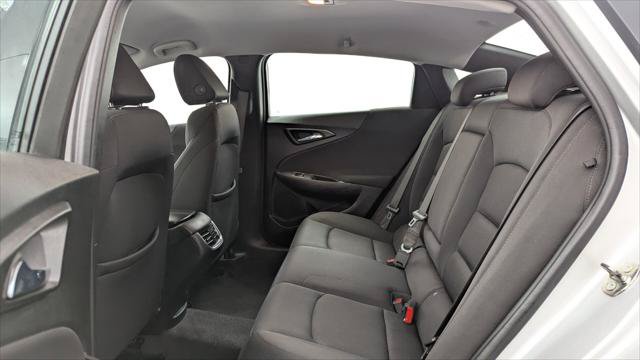 Used 2022 Chevrolet Malibu LT FWD image 17