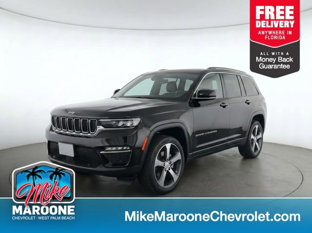 Used 2023 Jeep Grand Cherokee Limited w/ Luxury Tech Group II AWD/4WD image 1