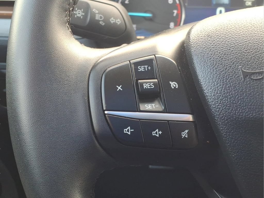 Used 2023 Ford Maverick Lariat w/ Lariat Luxury Package AWD/4WD image 22