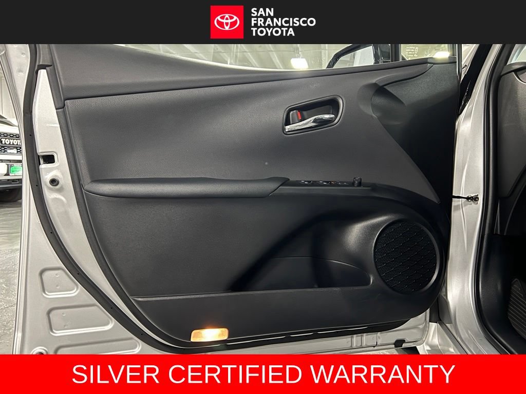 Certified 2016 Toyota Prius Four w/ Advanced Technology Package FWD image 36
