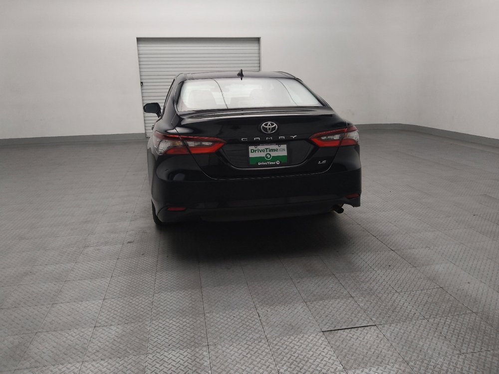 Used 2022 Toyota Camry LE FWD image 6