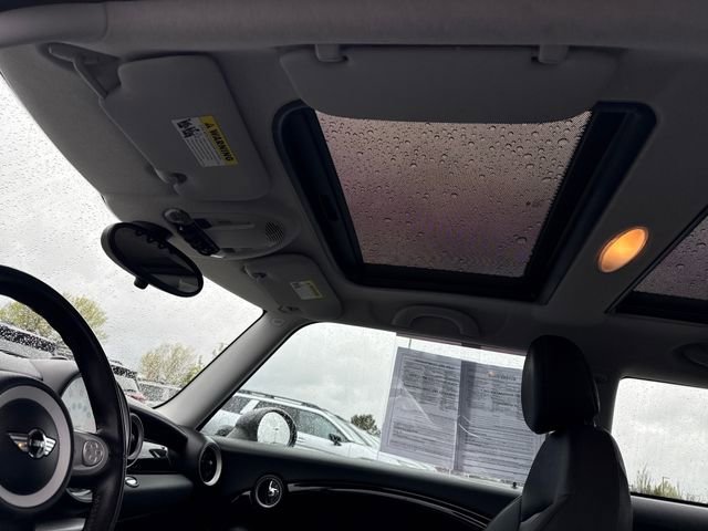 Used 2010 MINI Cooper S image 27