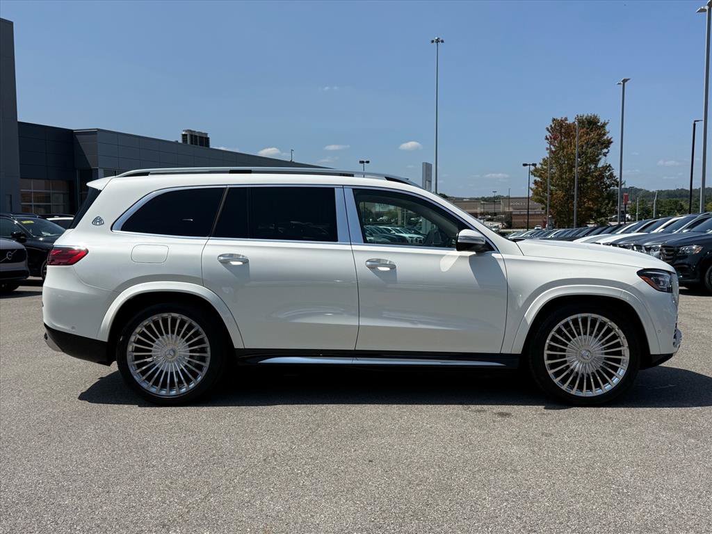 Certified 2024 Mercedes-Benz Maybach GLS 600 4MATIC image 2
