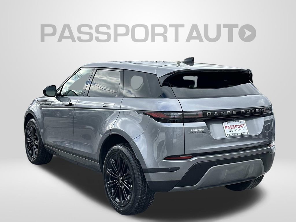 Used 2025 Land Rover Range Rover Evoque S image 2