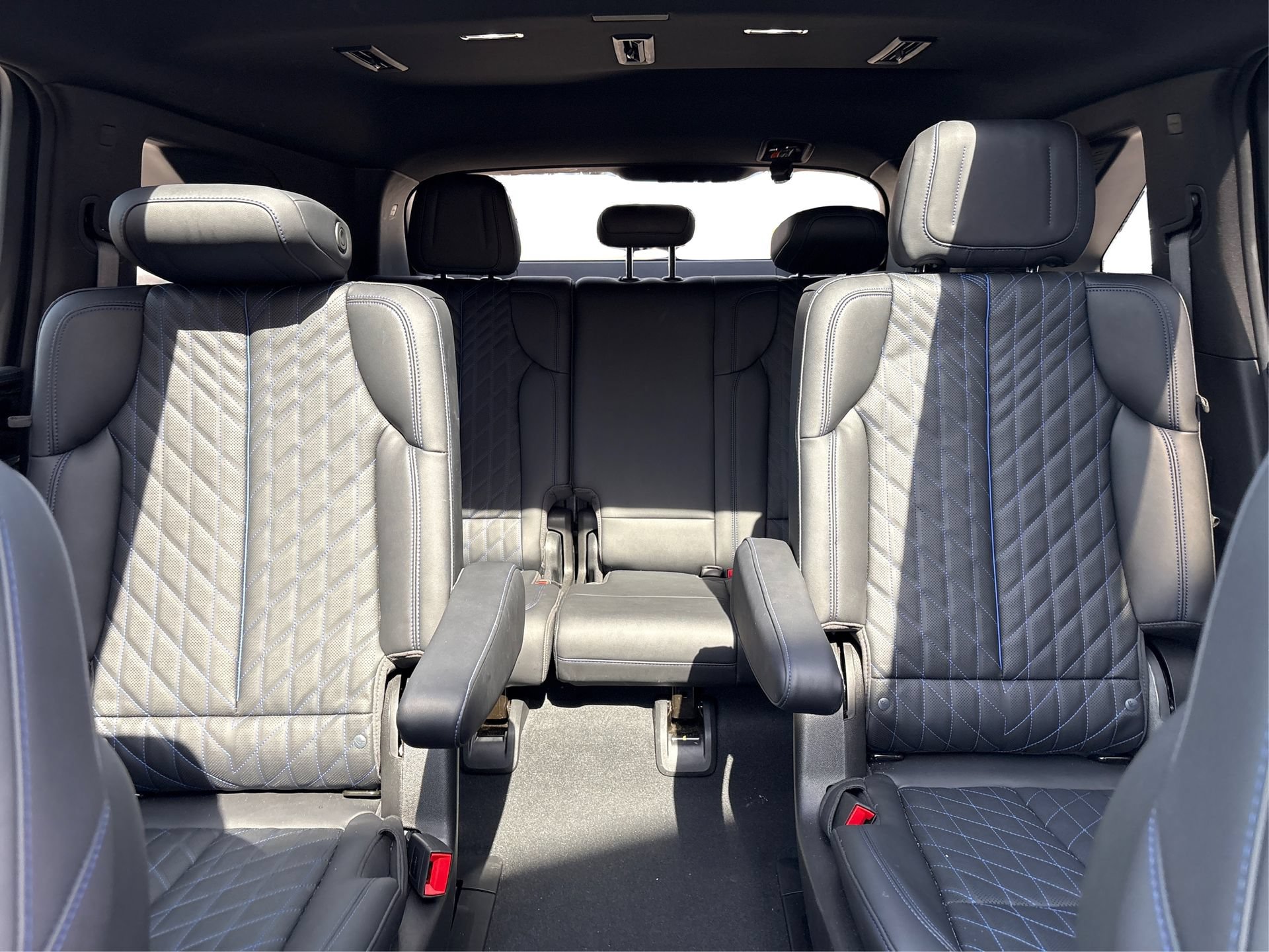 Used 2025 Cadillac Escalade IQ Luxury 1 AWD/4WD image 21