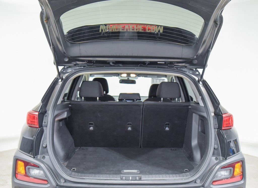 Used 2018 Hyundai Kona SEL image 14