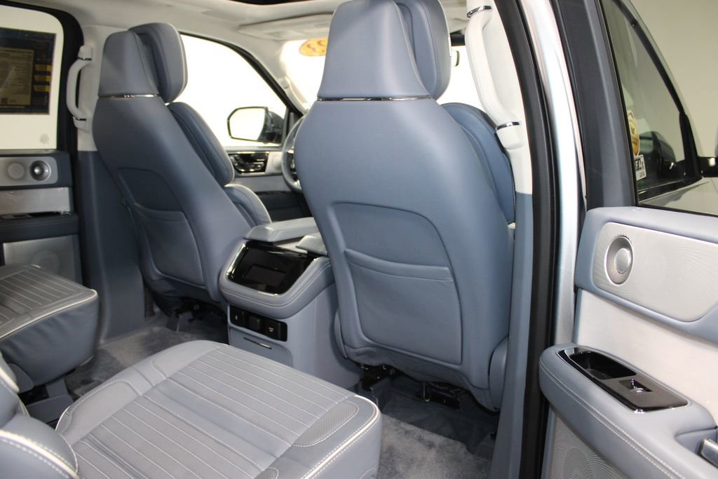 Used 2023 Lincoln Navigator L Black Label image 37