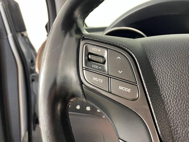 Used 2017 Hyundai Santa Fe Limited AWD/4WD image 11