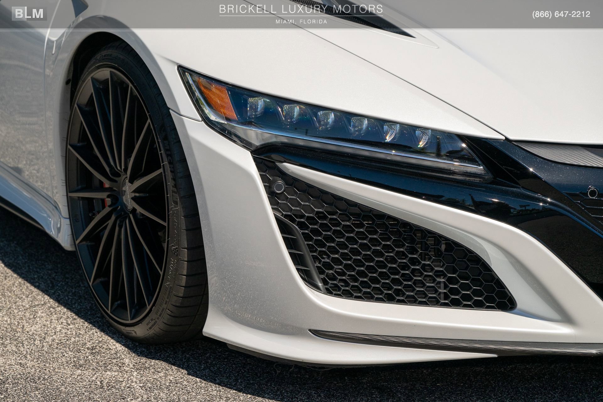 Used 2017 Acura NSX image 47