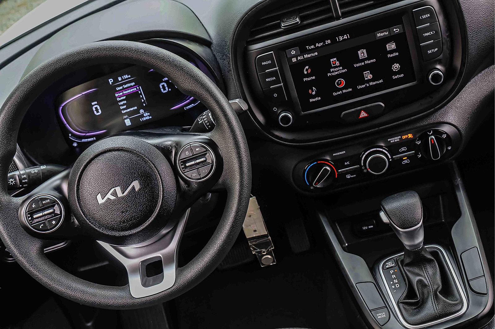 Certified 2025 Kia Soul LX w/ LX Technology Package FWD image 18
