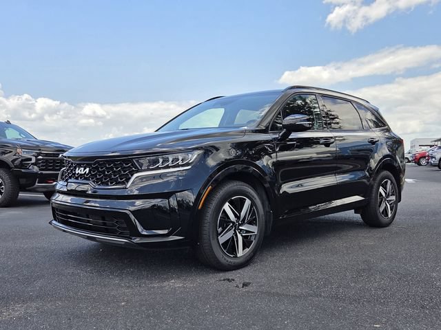 Used 2023 Kia Sorento S FWD image 2
