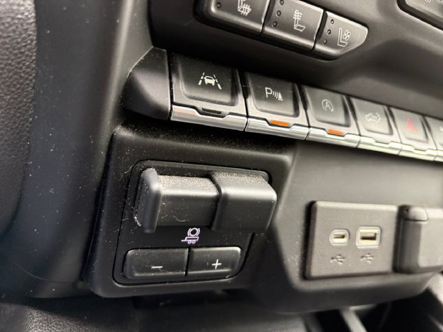 Used 2020 GMC Sierra 1500 SLT AWD/4WD image 12