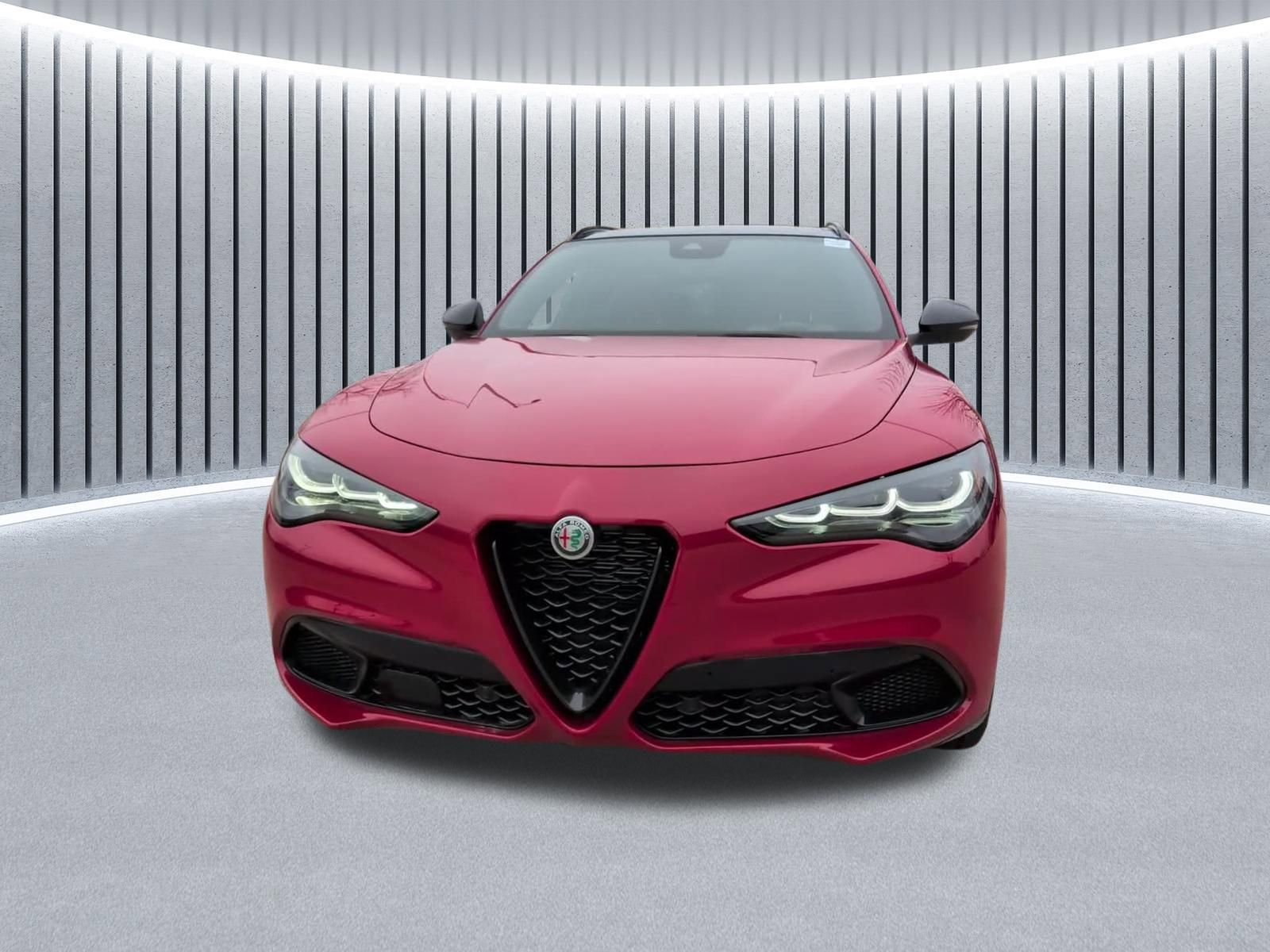 Used 2024 Alfa Romeo Stelvio Veloce image 17