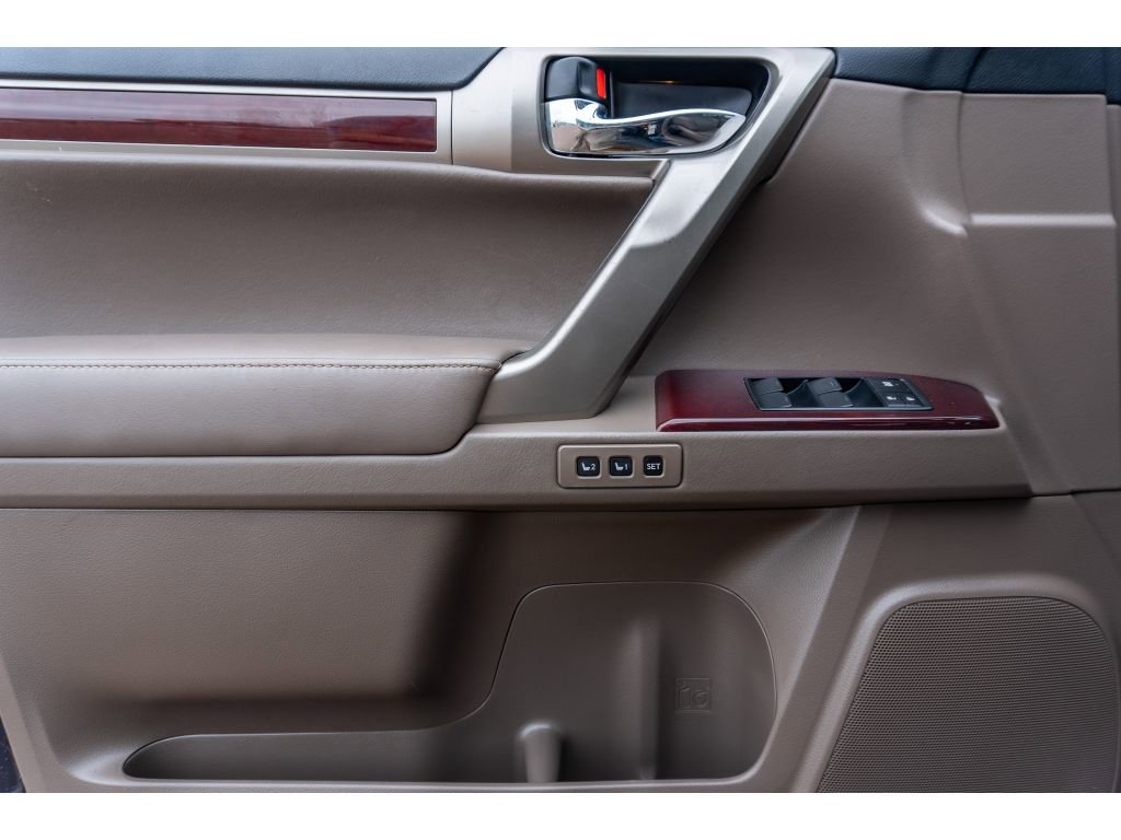 Used 2019 Lexus GX 460 Premium image 15