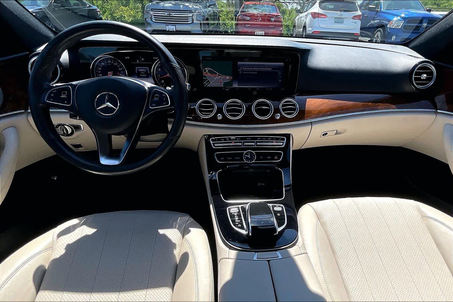 Used 2018 Mercedes-Benz E 300 4MATIC image 15