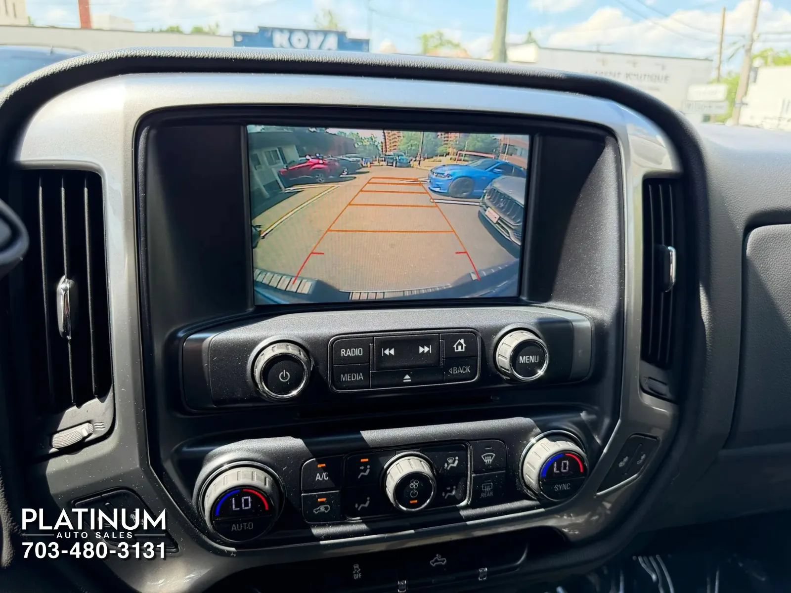Used 2017 Chevrolet Silverado 1500 LT w/ All Star Edition AWD/4WD image 10